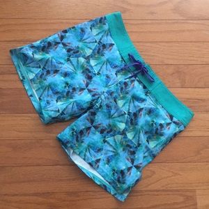 SOLD - Prana Makenna Board Short Pinwheel Small